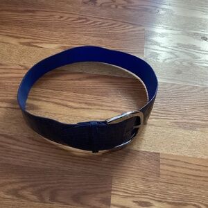 White House Black Market Blue Faux Croc Leather Wide Large  Buckle Belt M
